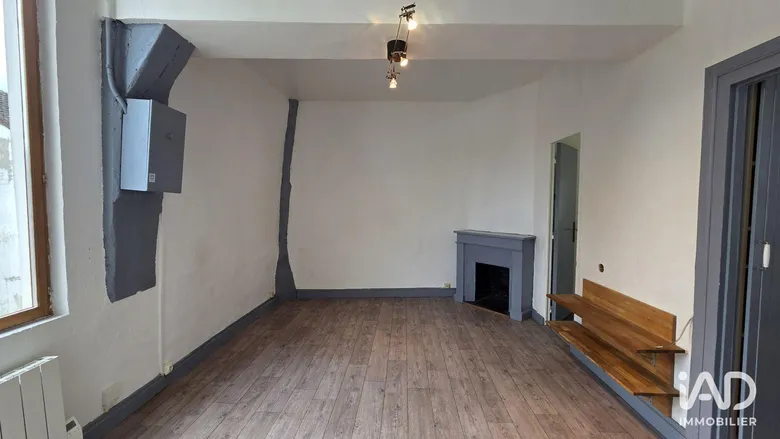 Maison 1 pièce 34 m² · à Ivry-la-Bataille · 34 m² · 72 000 €