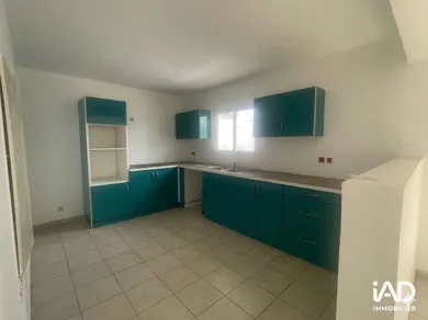 Immeuble à LE MOULE (97160)