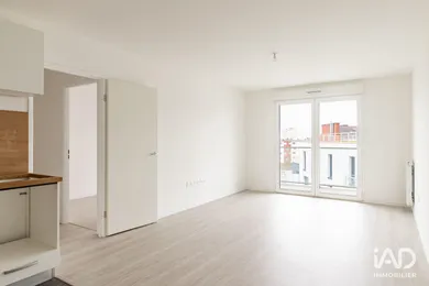 Apartment in BOIS-COLOMBES (92270)