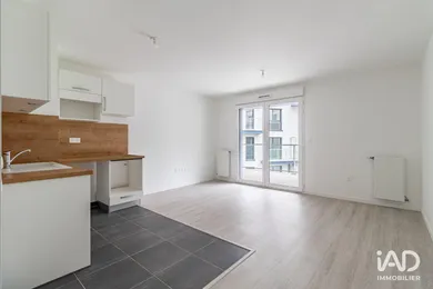 Appartement à BOIS-COLOMBES (92270)