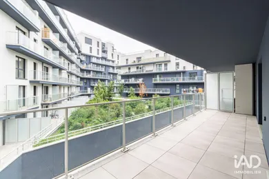 Appartement à BOIS-COLOMBES (92270)