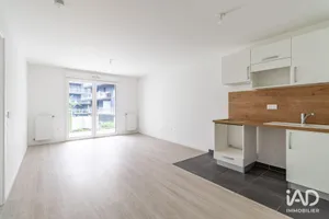 Apartment in BOIS-COLOMBES (92270)