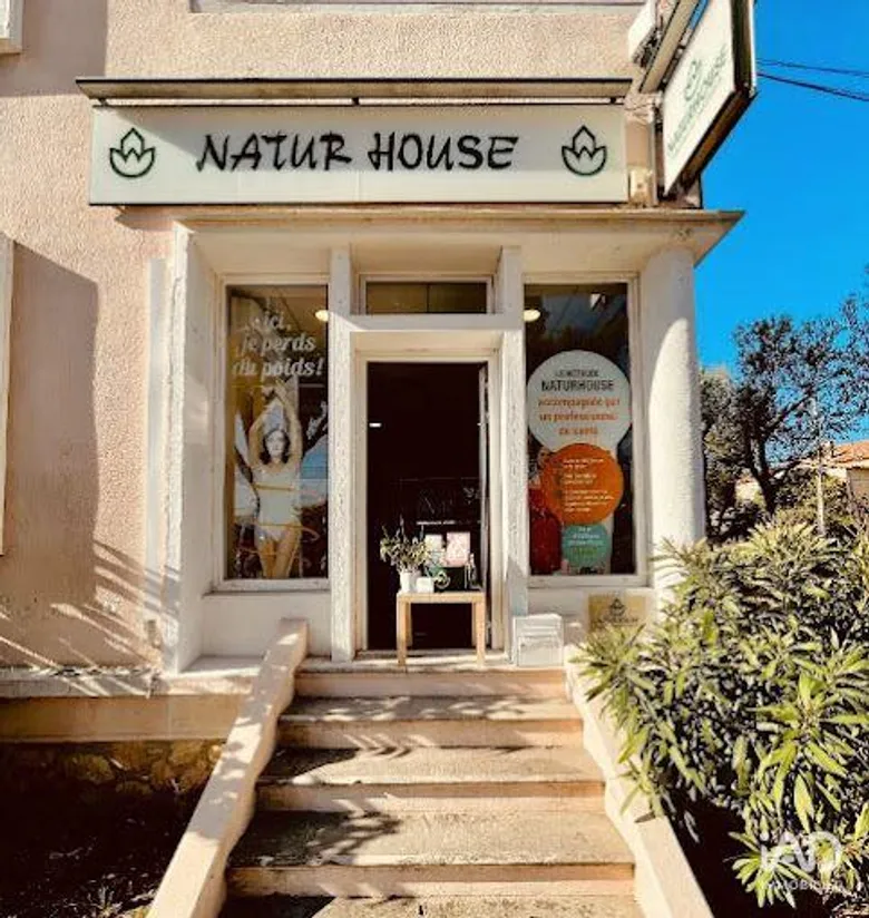 Local commercial 70 m² · à La Seyne-sur-Mer · 70 m² · 73 000 €