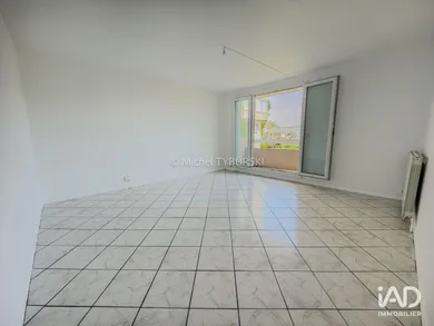 Apartment in FRÉJUS (83600)
