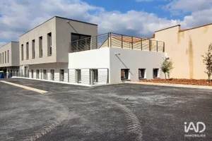 Commercial walls in SAINT-MAXIMIN-LA-SAINTE-BAUME (83470)