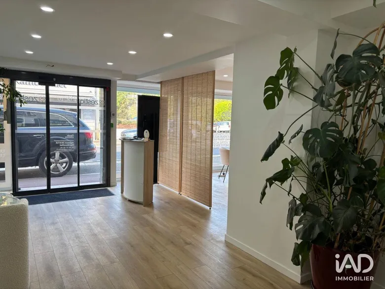 Local commercial 64 m² · à Rambouillet · 64 m² · 1 569 €/mois