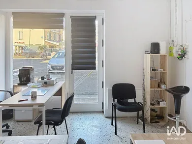 Bureaux à LOMBEZ (32220)
