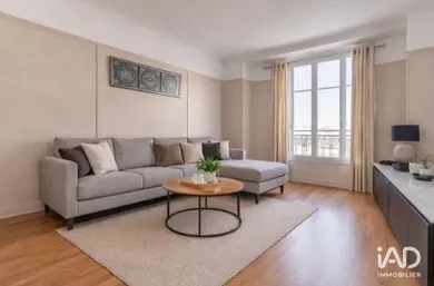 Apartment in BOIS-COLOMBES (92270)