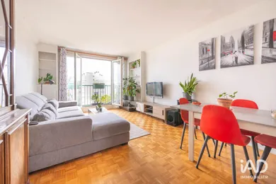 Apartment in COLOMBES (92700)