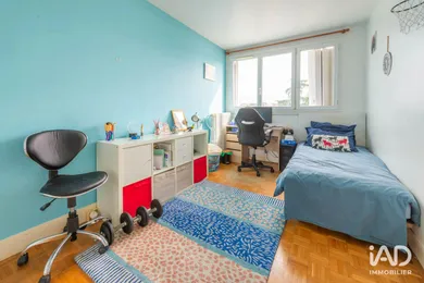 Appartement à COLOMBES (92700)