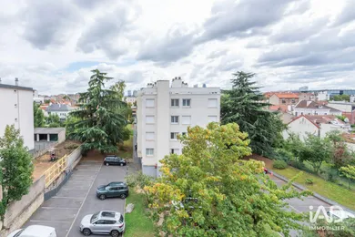 Appartement à COLOMBES (92700)
