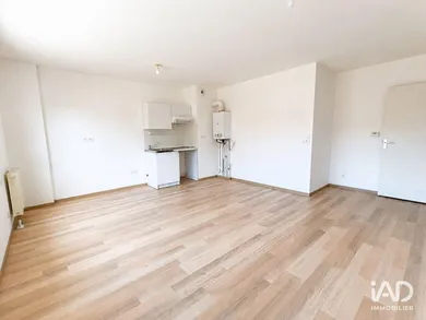 Apartment in NANTES (44100)
