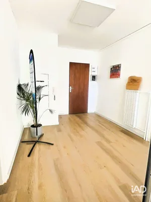 Office in TOULON (83000)