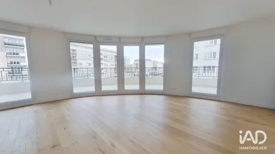Appartement à SAINT-OUEN-SUR-SEINE (93400)