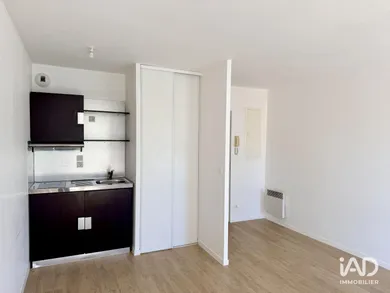 Appartement à SENS (89100)