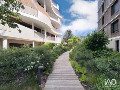 Appartement à NOISY-LE-GRAND (93160)