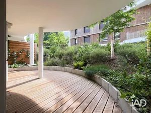 Appartement à NOISY-LE-GRAND (93160)