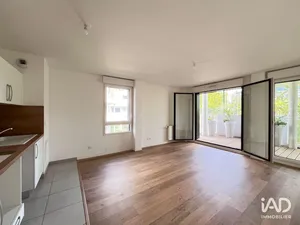 Appartement à NOISY-LE-GRAND (93160)
