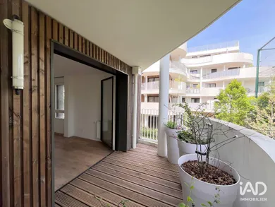 Appartement à NOISY-LE-GRAND (93160)