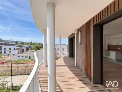 Appartement à NOISY-LE-GRAND (93160)