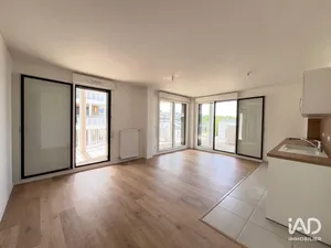 Appartement à NOISY-LE-GRAND (93160)