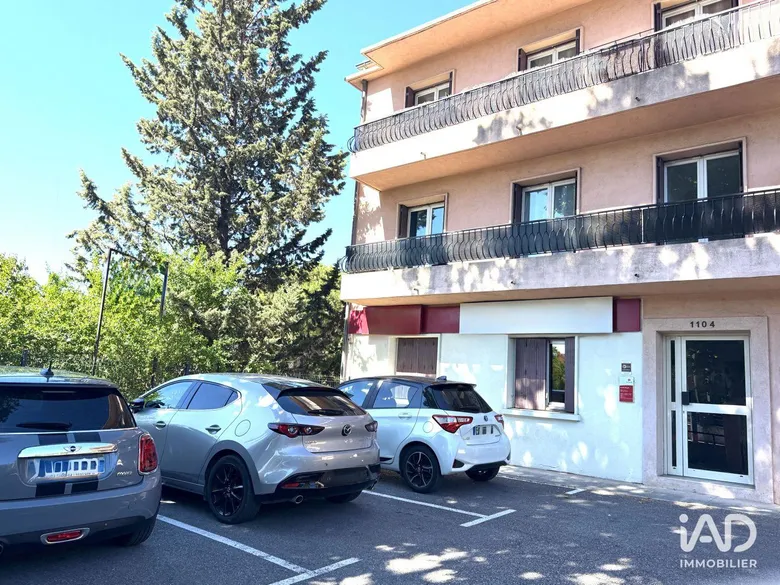 Local commercial 50 m² · à Aix-en-Provence · 50 m² · 1 486 €/mois