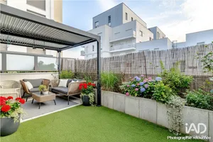 Appartement à COLOMBES (92700)