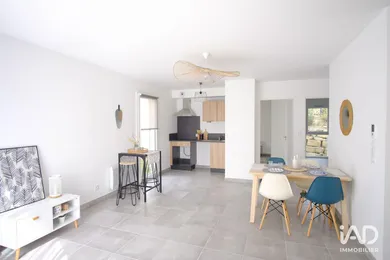 Appartement à NÎMES (30000)