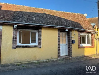 Commercial walls in TRÉON (28500)