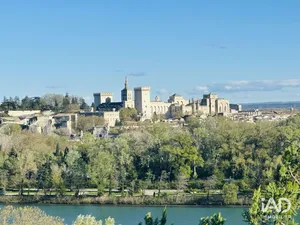 Terrain à VILLENEUVE-LÈS-AVIGNON (30400)