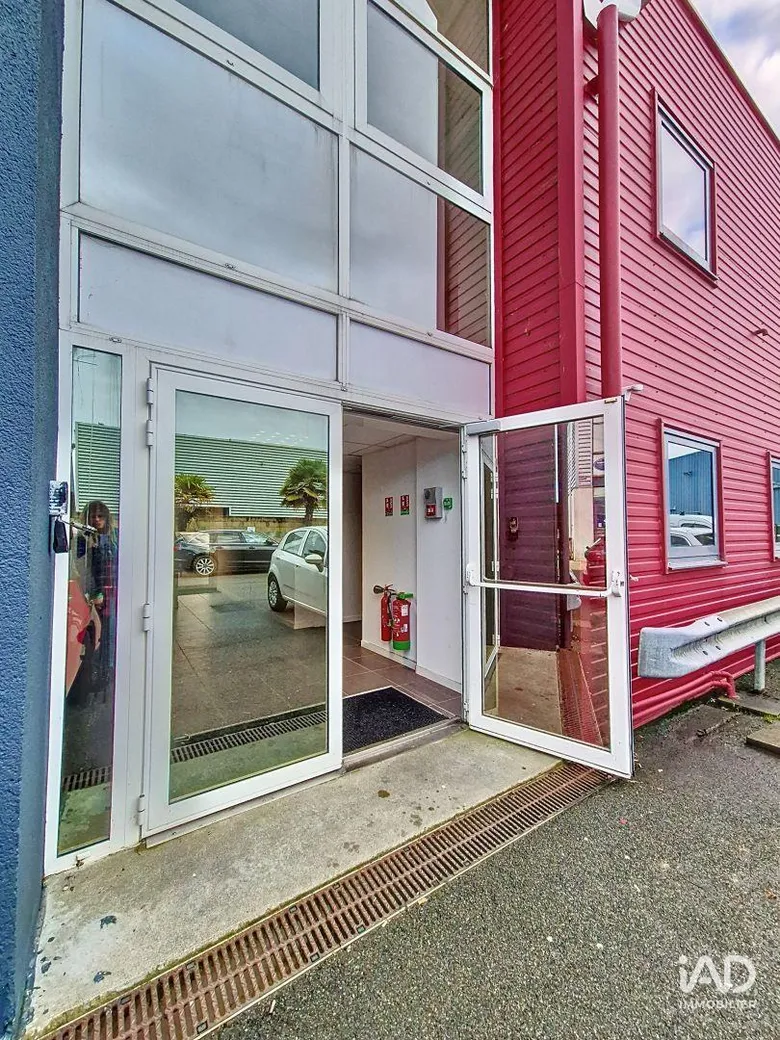 Local commercial 1 pièce 22 m² · à La Rochelle · 22 m² · 500 €/mois