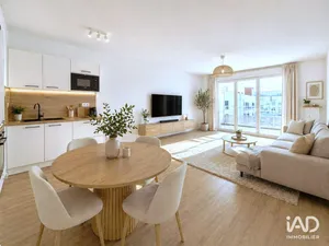 Appartement à CRÉTEIL (94000)