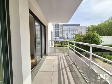 Appartement à CRÉTEIL (94000)