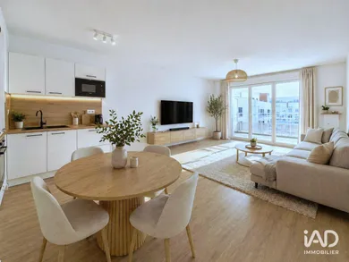 Appartement à CRÉTEIL (94000)