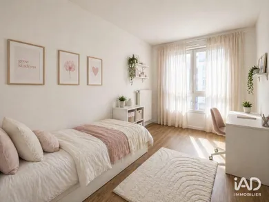 Appartement à CRÉTEIL (94000)