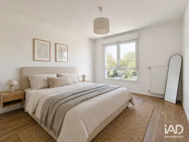 Appartement à CRÉTEIL (94000)