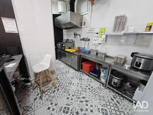 Commercial in PARIS (75015)