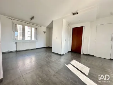 Apartment in GRENOBLE (38000)