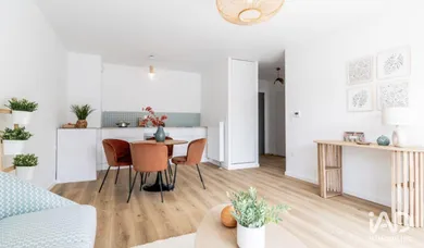 Apartment in TRÉLAZÉ (49800)