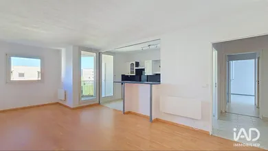 Apartment in CHENNEVIÈRES-SUR-MARNE (94430)