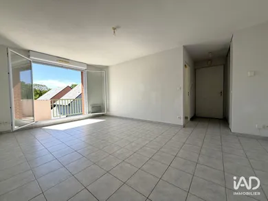 Appartement à LA RIVIÈRE-SAINT-SAUVEUR (14600)