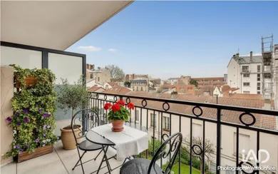Appartement à LA GARENNE-COLOMBES (92250)