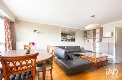 Appartement à COURBEVOIE (92400)