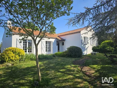 House in LA LIMOUZINIÈRE (44310)