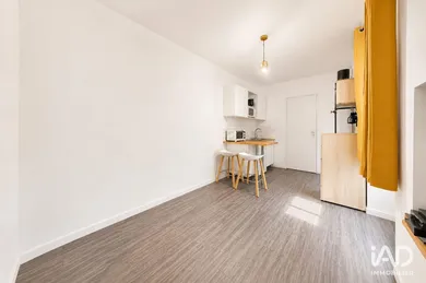 Appartement à BORDEAUX (33800)