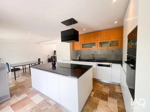 Maison à VALSERHÔNE (01200)