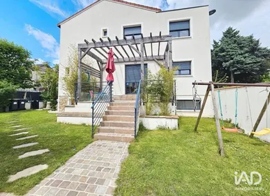 Maison à FONTENAY-SOUS-BOIS (94120)