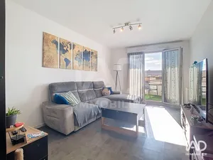 Appartement à DAMMARIE-LES-LYS (77190)