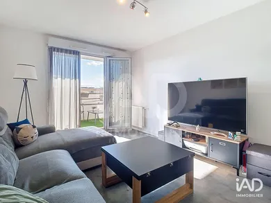 Appartement à DAMMARIE-LES-LYS (77190)