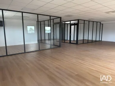 Bureaux à SIGNES (83870)